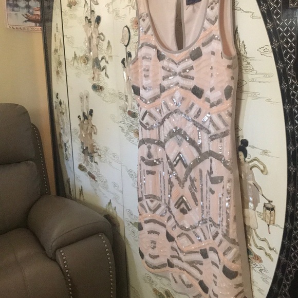 Sequin beaded cocktail party dress - Picture 4 of 8